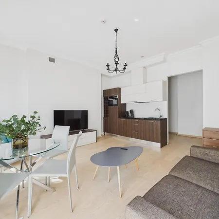 1bd Centre Апартаменты *